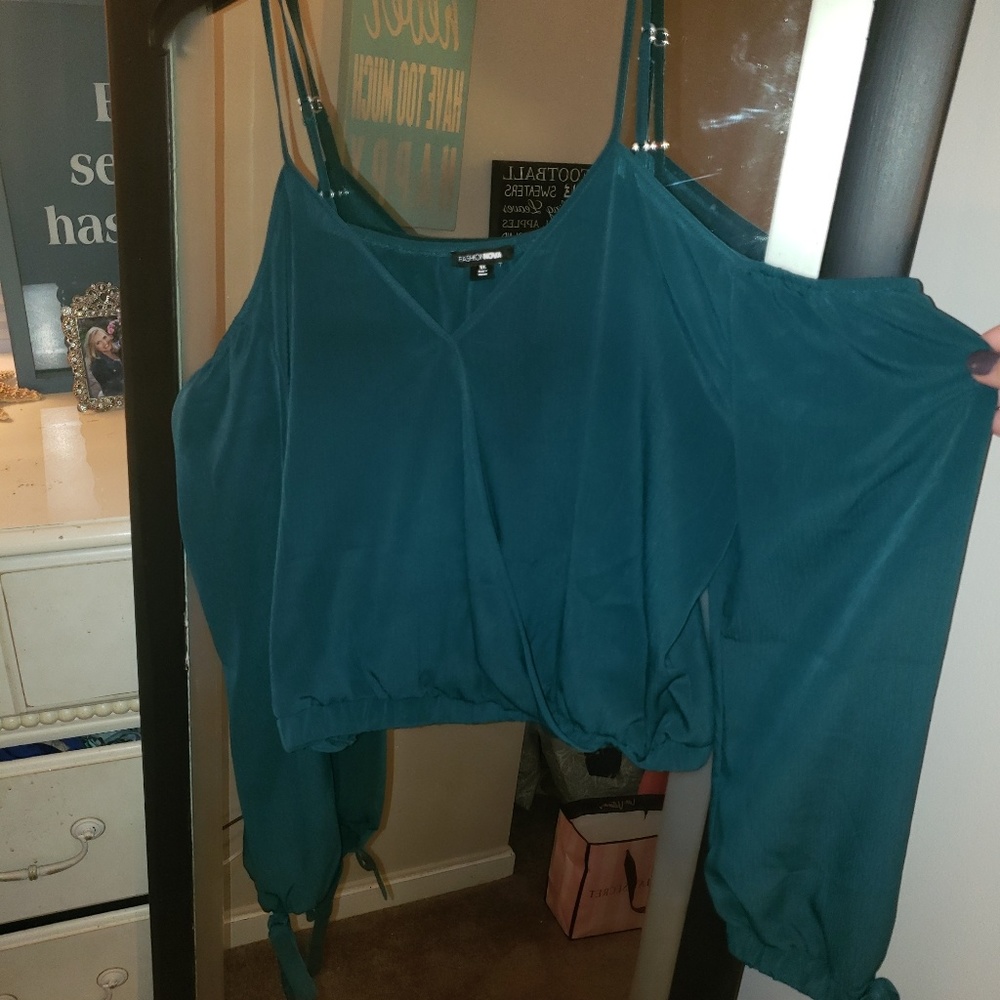 "Going out tonight" Crop Top
